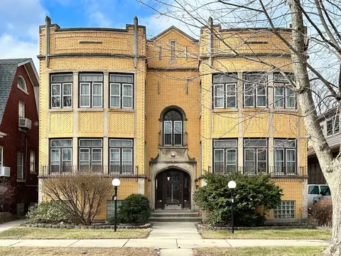 8150 S Merrill St, Chicago, IL 60617
