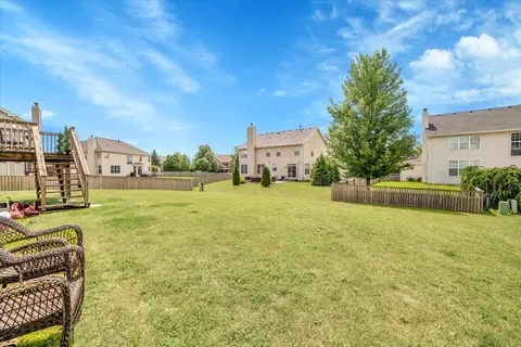 Exterior - 26619 Silverleaf Dr, Plainfield, IL 60585 photo 4 of 4