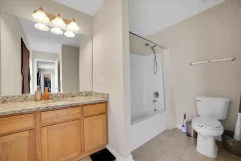 Bath - 26619 Silverleaf Dr, Plainfield, IL 60585 photo 6 of 6