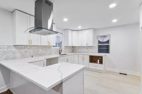 Kitchen - 10235 S Eberhart Ave, Chicago, IL 60628 photo 2 of 2