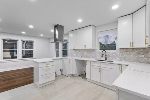 Kitchen - 10235 S Eberhart Ave, Chicago, IL 60628 photo 1 of 2