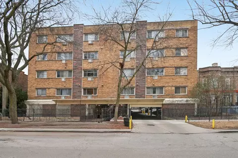1415 W Lunt Ave #303, Chicago, IL 60626