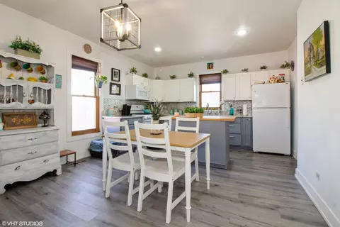 Kitchen - 432 Division St, Elgin, IL 60120 photo 1 of 2