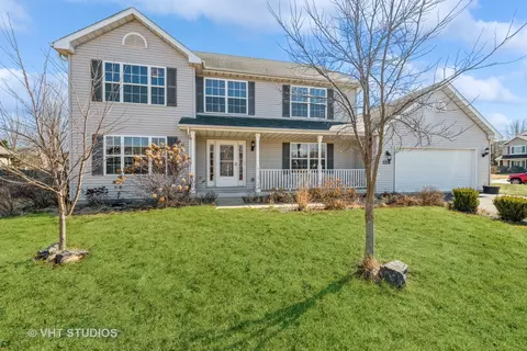1236 Piel Grocery Ln, Belvidere, IL 61008