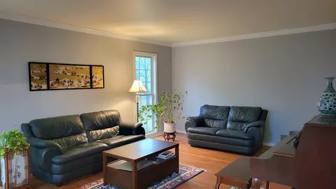 2260 Kaskaskia Ct, Naperville, IL 60565 photo 3