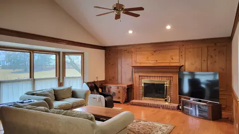2260 Kaskaskia Ct, Naperville, IL 60565 photo 7