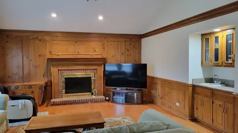 2260 Kaskaskia Ct, Naperville, IL 60565 photo 8
