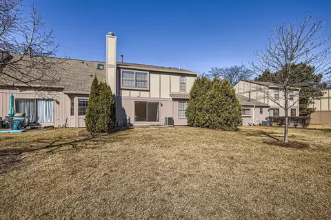 4547 Olmstead Dr, Hoffman Estates, IL 60192 photo 21