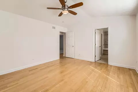 4547 Olmstead Dr, Hoffman Estates, IL 60192 photo 11