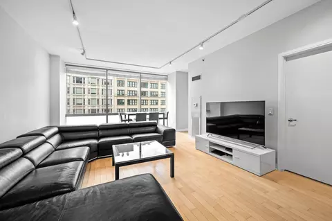 Living - 8 E Randolph St #1006, Chicago, IL 60601 photo 2 of 3