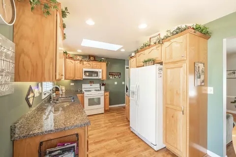 1690 Lin Lor Ln, Elgin, IL 60123 photo 11
