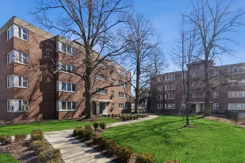 Exterior - 7200 Oak Ave #4SE, River Forest, IL 60305 photo 1 of 1