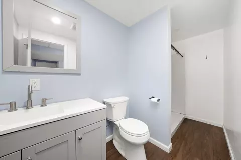Bath - 330 Timber Dr, Harvard, IL 60033 photo 3 of 3