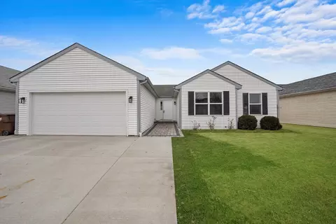 330 Timber Dr, Harvard, IL 60033