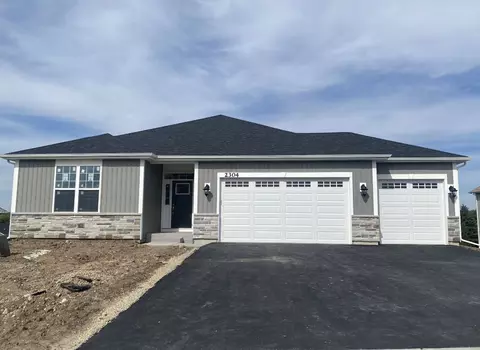 2304 Truman Trl, Mchenry, IL 60051