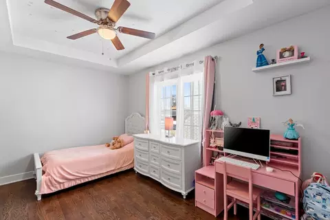 Bedroom - 8554 S 77th Ct, Bridgeview, IL 60455 photo 3 of 4