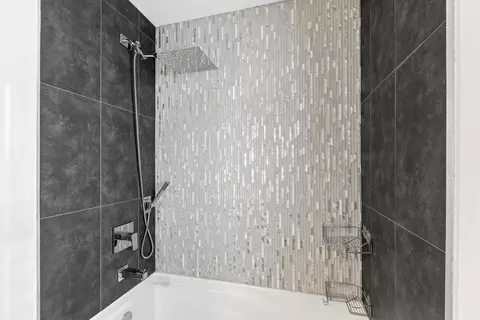 Bath - 8554 S 77th Ct, Bridgeview, IL 60455 photo 2 of 4