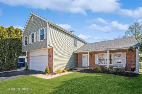5 S717 Hummingbird Ln, Naperville, IL 60540