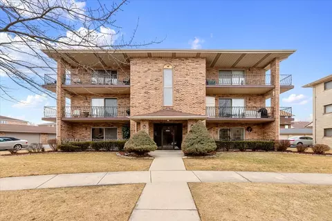 16820 81st Ct #1N, Tinley Park, IL 60477