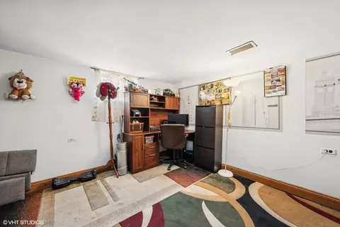114 E Walnut Ave, Des Plaines, IL 60016 photo 23