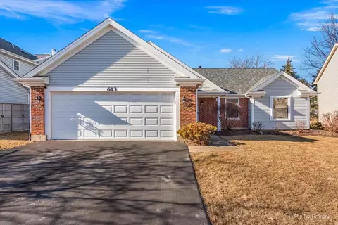 613 Bushrun Ct, Lake Zurich, IL 60047