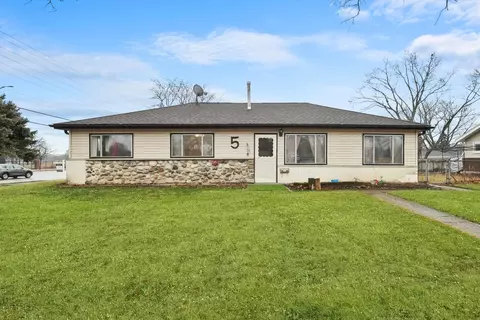 5 Kingman Ln, Hoffman Estates, IL 60169 photo 1