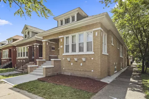601 E 90th Pl, Chicago, IL 60619