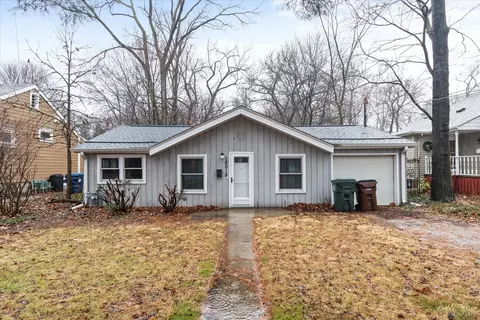 18018 Armitage Ct, Homewood, IL 60430