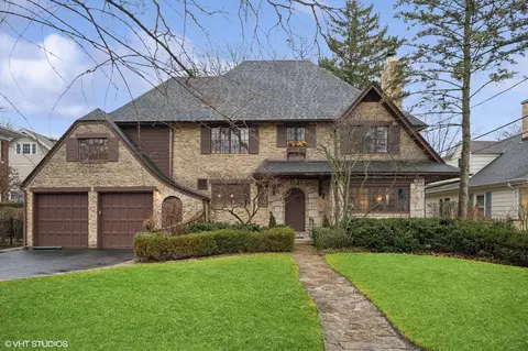 429 Walnut St, Winnetka, IL 60093