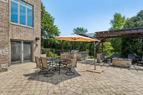 Exterior - 8744 Johnston Rd, Burr Ridge, IL 60527 photo 9 of 18