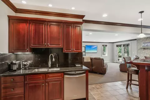 Kitchen - 8744 Johnston Rd, Burr Ridge, IL 60527 photo 7 of 7