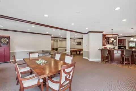 Dining - 8744 Johnston Rd, Burr Ridge, IL 60527 photo 5 of 6