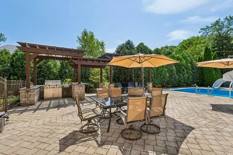 Other - 8744 Johnston Rd, Burr Ridge, IL 60527 photo 17 of 18