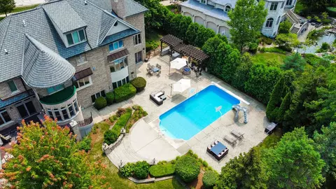 View/Area - 8744 Johnston Rd, Burr Ridge, IL 60527 photo 5 of 6