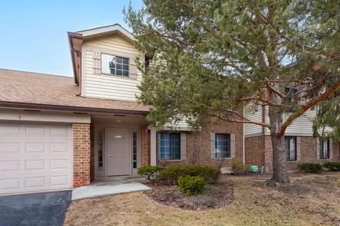 4222 N Pheasant Trail Ct #1, Arlington Heights, IL 60004