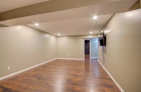 Living - 903 Daniel St, Plano, IL 60545 photo 3 of 3