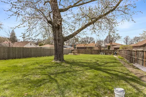 334 Darrow Ave, Evanston, IL 60202 photo 22
