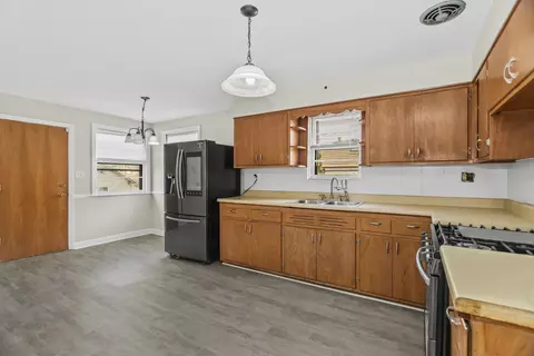 334 Darrow Ave, Evanston, IL 60202 photo 6