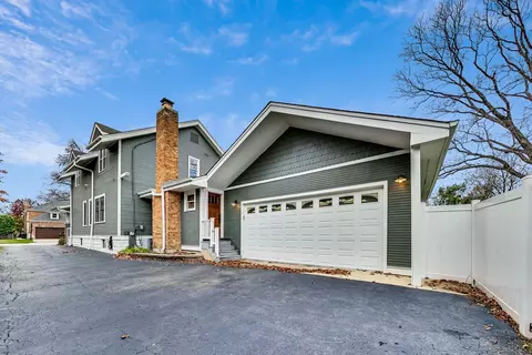 255 E 3rd St, Elmhurst, IL 60126 photo 5