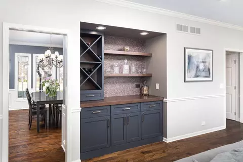 Dining - 1530 White Eagle Dr, Naperville, IL 60564 photo 3 of 3