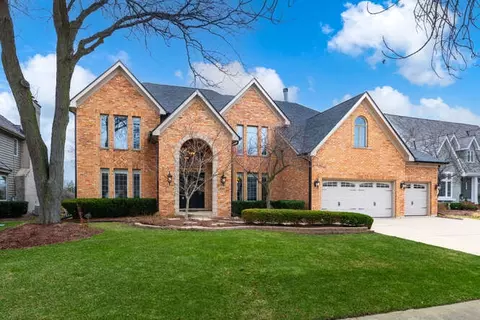 1530 White Eagle Dr, Naperville, IL 60564