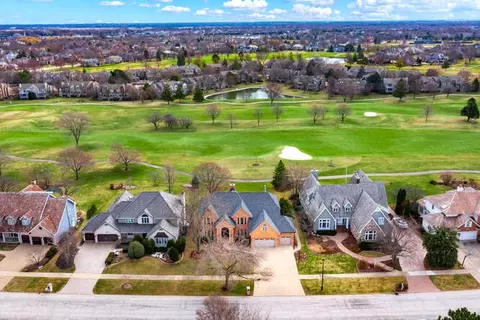 View/Area - 1530 White Eagle Dr, Naperville, IL 60564 photo 2 of 5