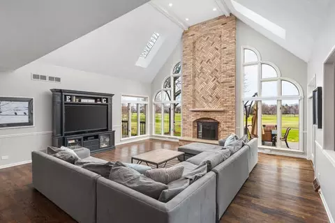 Other - 1530 White Eagle Dr, Naperville, IL 60564 photo 3 of 9
