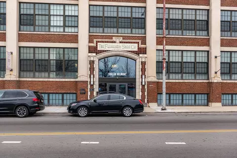 3963 W Belmont Ave #239, Chicago, IL 60618