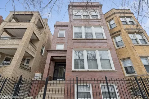 1512 W Olive Ave #3, Chicago, IL 60660