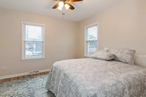 Bedroom - 7 Eureka Dr, Lemont, IL 60439 photo 1 of 4
