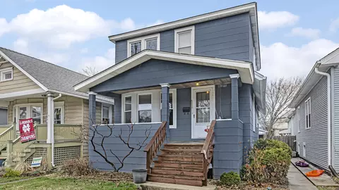 1025 S Cuyler Ave, Oak Park, IL 60304