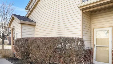 3747 Thornhill Cir #3747, Champaign, IL 61822