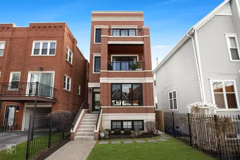 1849 W Oakdale Ave #2, Chicago, IL 60657