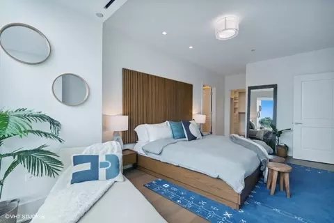 Bedroom - 363 E Wacker Dr #3402, Chicago, IL 60601 photo 3 of 7
